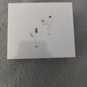 New unopened Apple AirPods Pro 3 Wireless Earbuds - White
